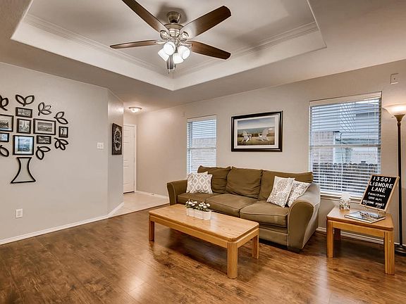4th image of 13501 Lismore Ln