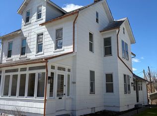 1916 Washington Ave, Northampton, PA 18067