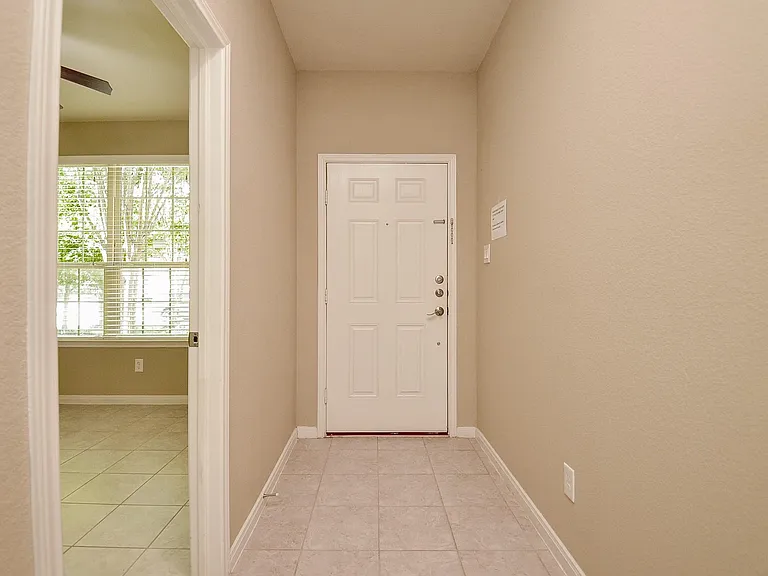 6418 Burgess Heights Ln — Photo 3