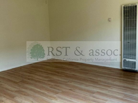 5th image of 1642 S Westgate Ave #2