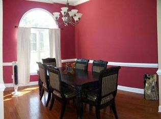 1914 Caracara Dr, New Bern, NC 28560