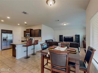 9320R Leveret Ln, Fort Worth, TX 76131