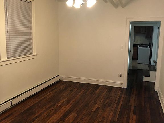 2nd image of 3434 W Evergreen Ave