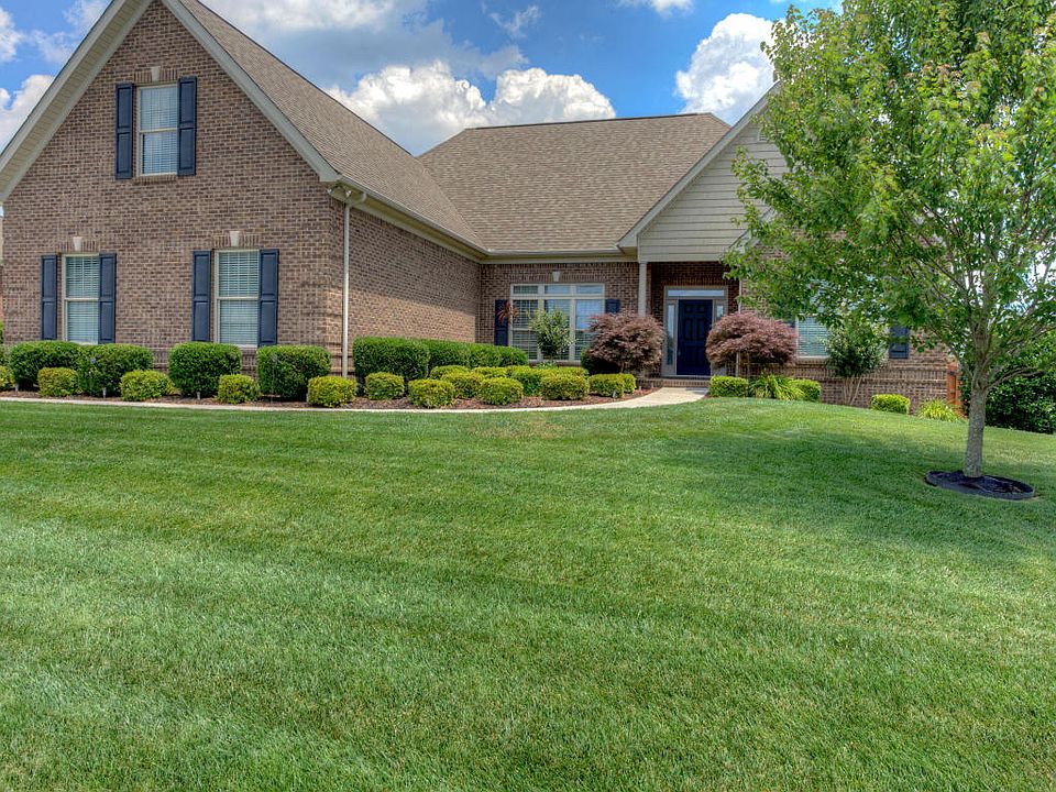 1st image of 227 Shadow Bay Ln