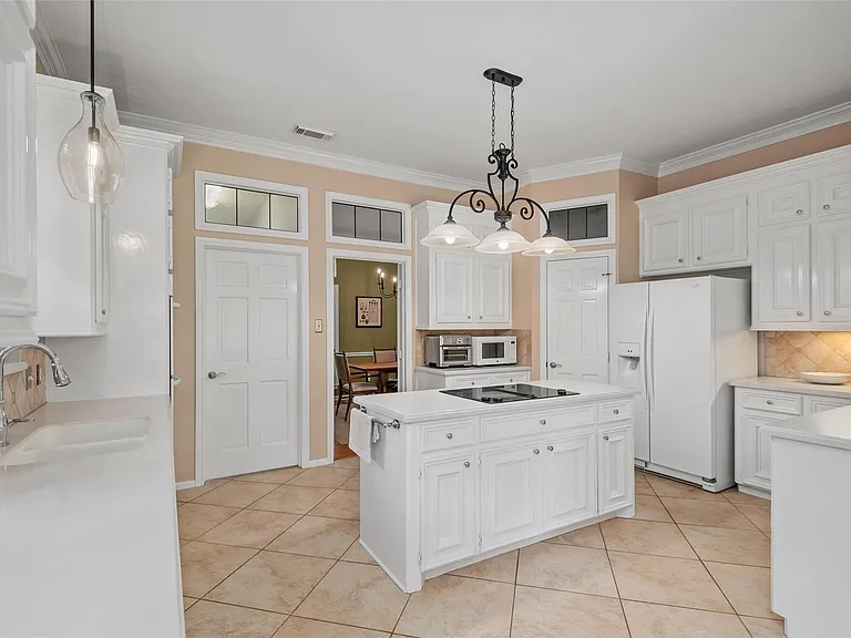 1811 Wild Plum Ct — Photo 13