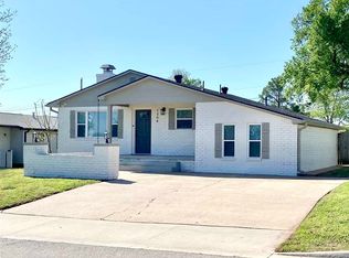 1306 S Boundary St, Perry, OK 73077