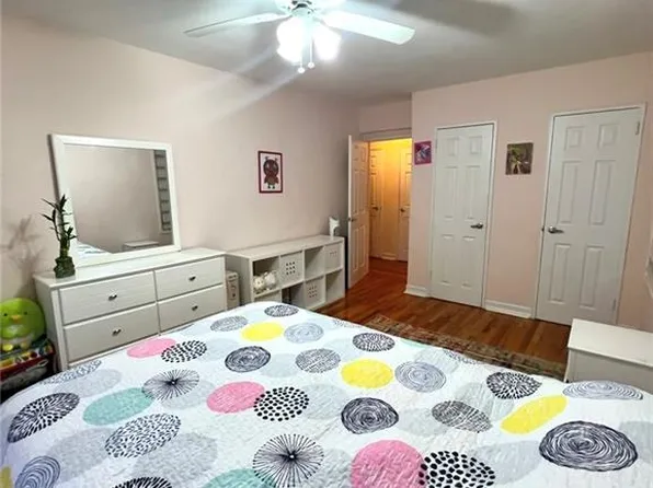 2331 Ocean Avenue image 13 of 14