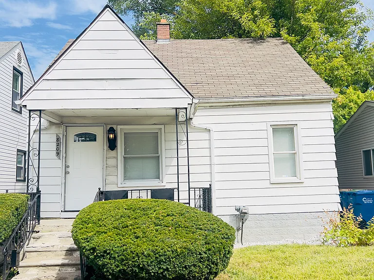 8209 Orchard Ave — Photo 1