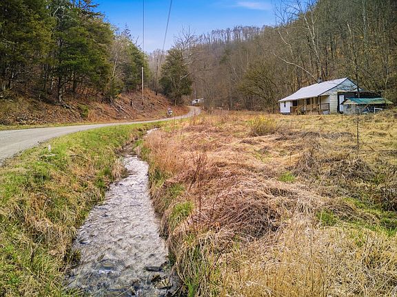 5th image of 1185 Yellow Branch Rd