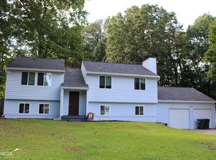 330 Sheringham Trl, Roswell, GA 30076