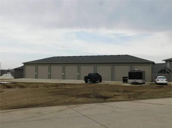 269 242nd Ave #18, Spirit Lake, IA 51360