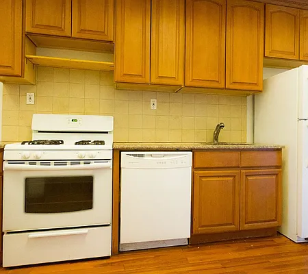 Rented by EXR | media 3