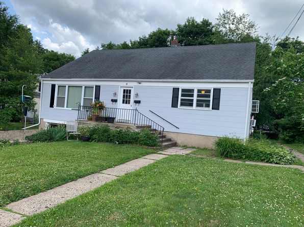 4 Pierson Pl #C