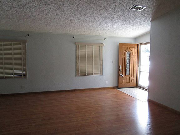 2nd image of 3017 Bay Springs Trl #253