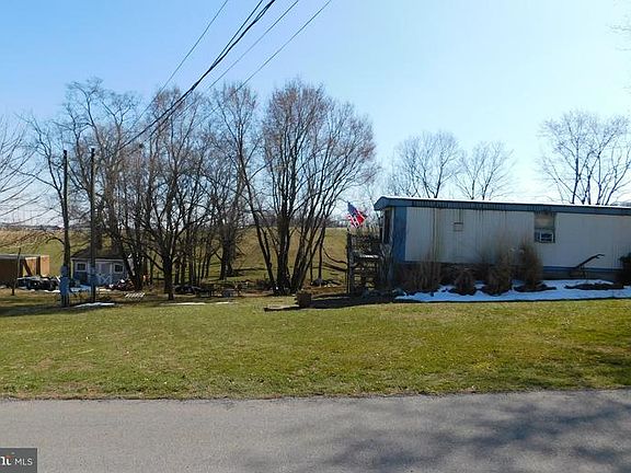 2nd image of 12408 Orchard Cir