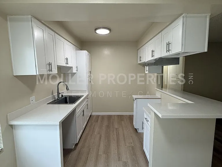 Jackson Pl 7265 — Photo 4