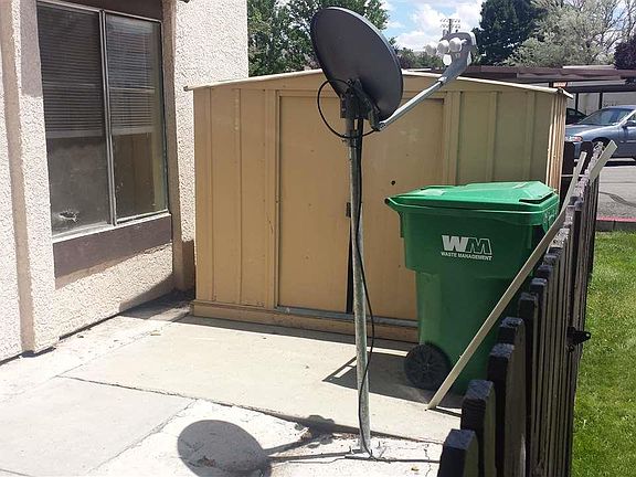 3rd image of 1041 Baywood Dr