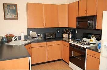 2nd image of 165 Gladstone Dr