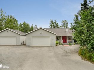 2811 N Lagoon Dr, Wasilla, AK 99654