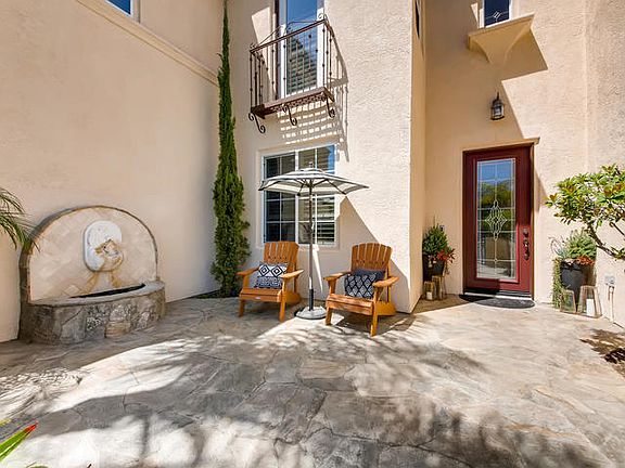 4th image of 589 Rush Dr
