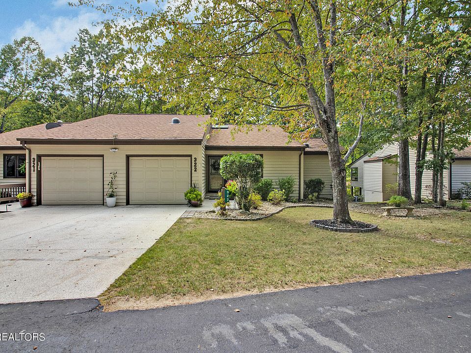 1st image of 322 Lake Catherine Cir