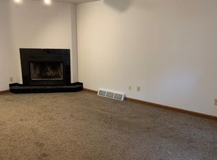 5134 Club House Dr, Erie, PA 16509