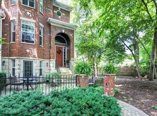 745 Prescott Ct, Naperville, IL 60563