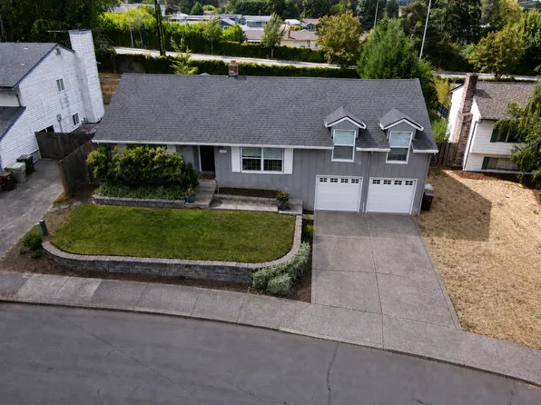 4835 NW Kahneeta Dr, Portland, OR 97229