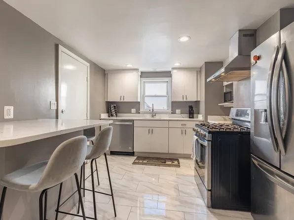 55 Baldwin Ave #2, Everett, MA 02149