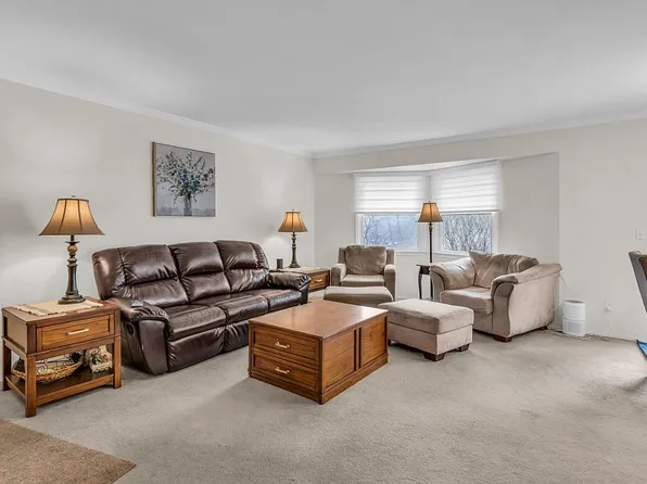 32A Cambridge Ct #A, Yorktown Heights, NY 10598