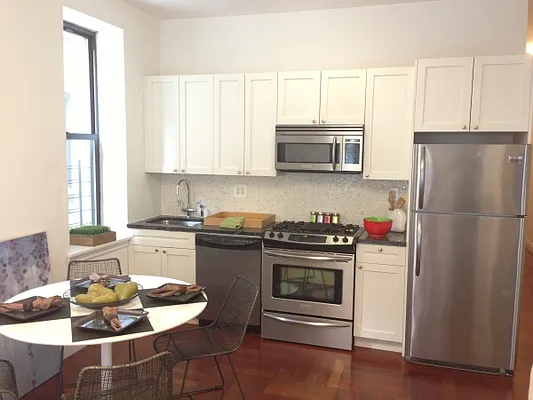 Rented by MNS | media 23