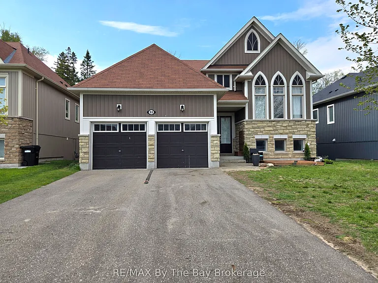 93 Allegra Dr #LOWER — Photo 23