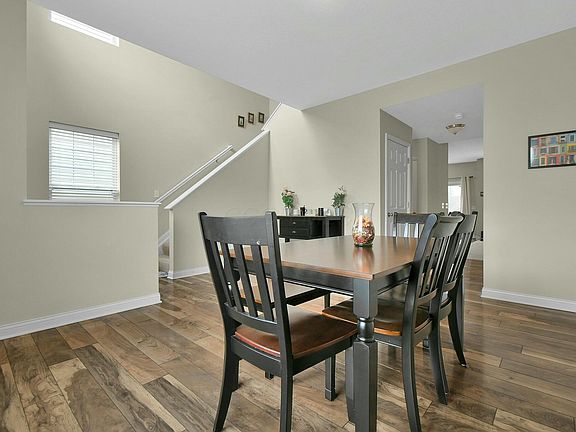 4th image of 8668 Aconite Dr