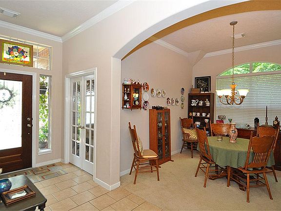 5th image of 26900 Manor Falls Dr