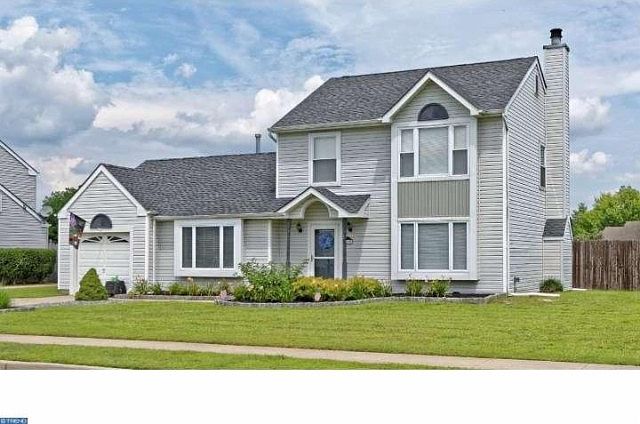 2nd image of 209 Clevenger Dr
