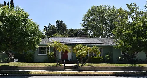 841 W Roses Rd Photo 1
