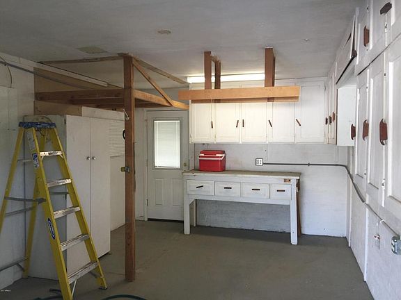 3rd image of 10476 N Balboa Dr