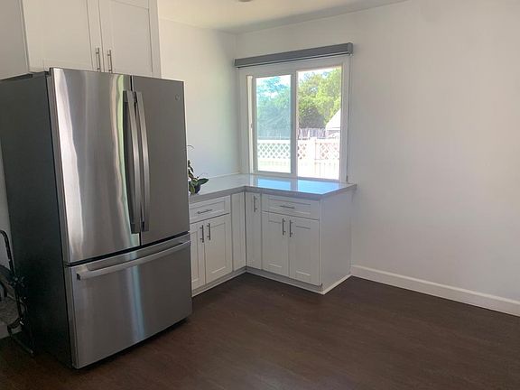 4th image of 668 Del Mar Ave #1