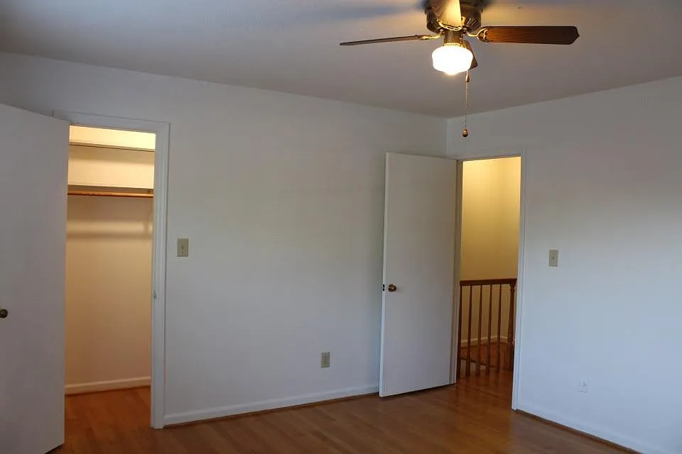 2 bed, 1.5 bath, 950 sqft, $1,500 — Photo 3