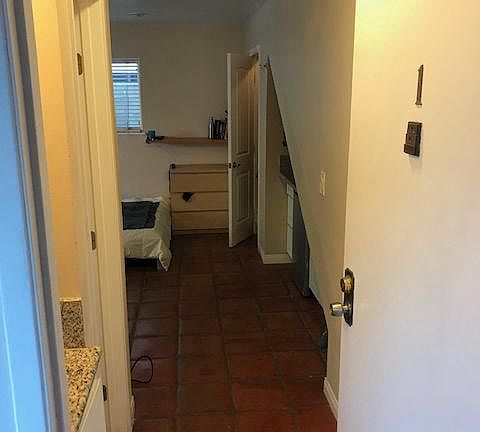 4th image of 41 28th Ave APT 1