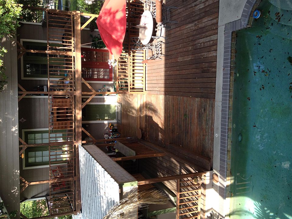 2nd image of 9515 Sunnywood Dr #1