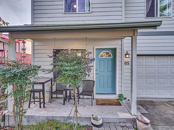 4th image of 405 SE Quay Ave