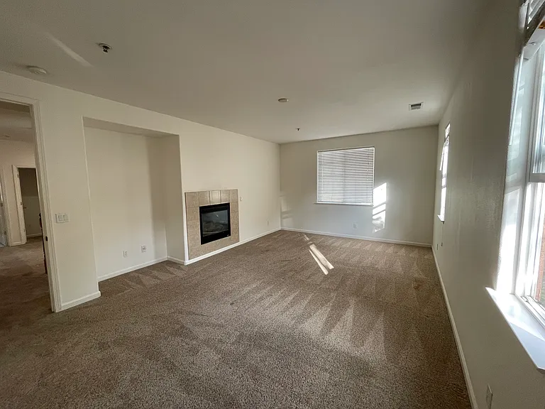 1248 El Mar Ct — Photo 16