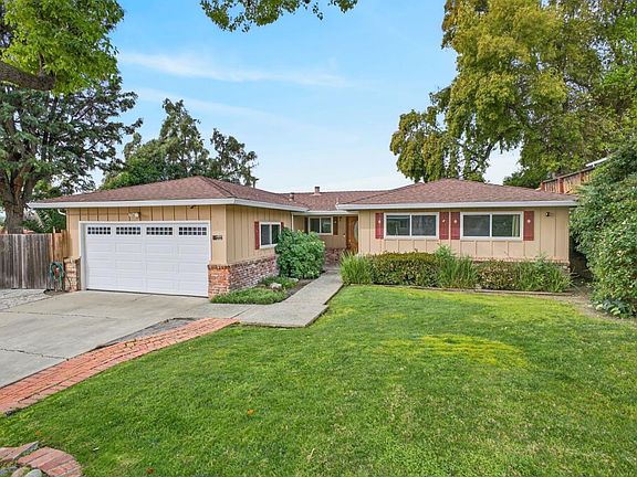 3rd image of 14705 E Hills Dr