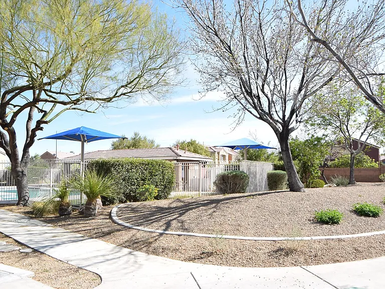 9440 Crimson Sky St — Photo 23