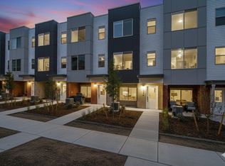 15316 W 69th Dr, Arvada, CO 80007