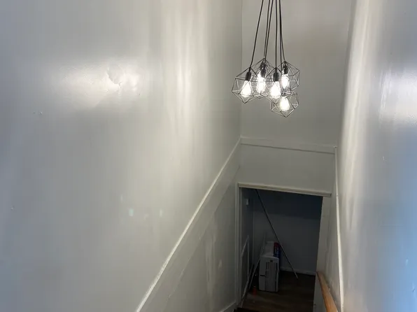 52 Cloverdale St #B, Jackson, TN 38301