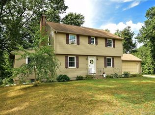 413 Pleasant Valley Rd, South Windsor, CT 06074