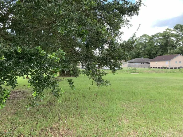 204 Bell North Dr, Lafayette, LA 70507