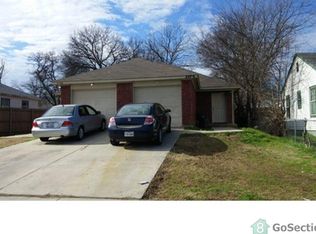 2726 Burchill Rd #2726, Fort Worth, TX 76105